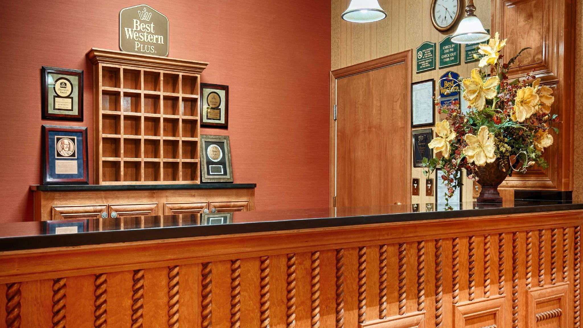 Best Western Plus Bradbury Inn And Suites Waycross Extérieur photo