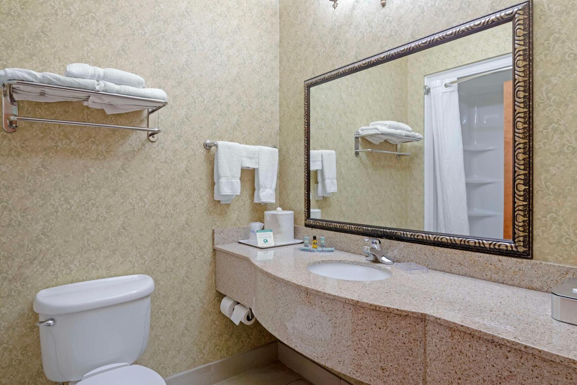 Best Western Plus Bradbury Inn And Suites Waycross Extérieur photo