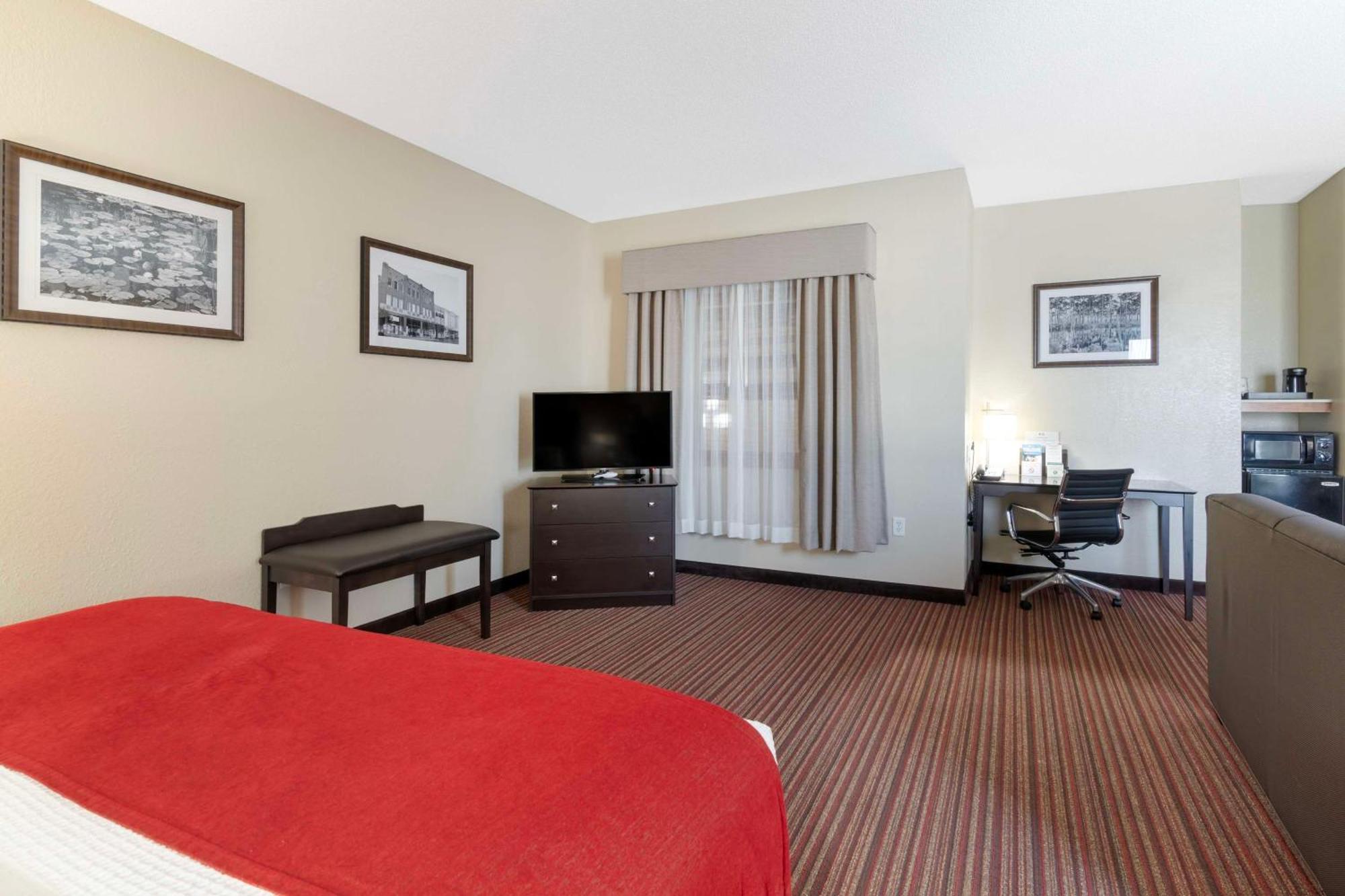 Best Western Plus Bradbury Inn And Suites Waycross Extérieur photo
