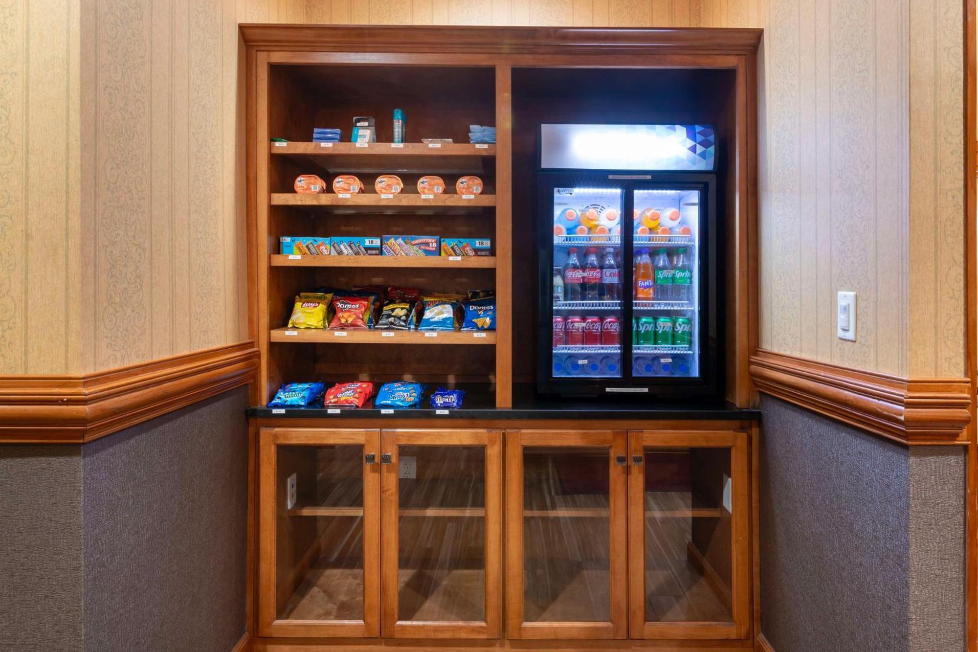 Best Western Plus Bradbury Inn And Suites Waycross Extérieur photo